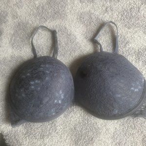 true by rue 21 36D gray bra.
